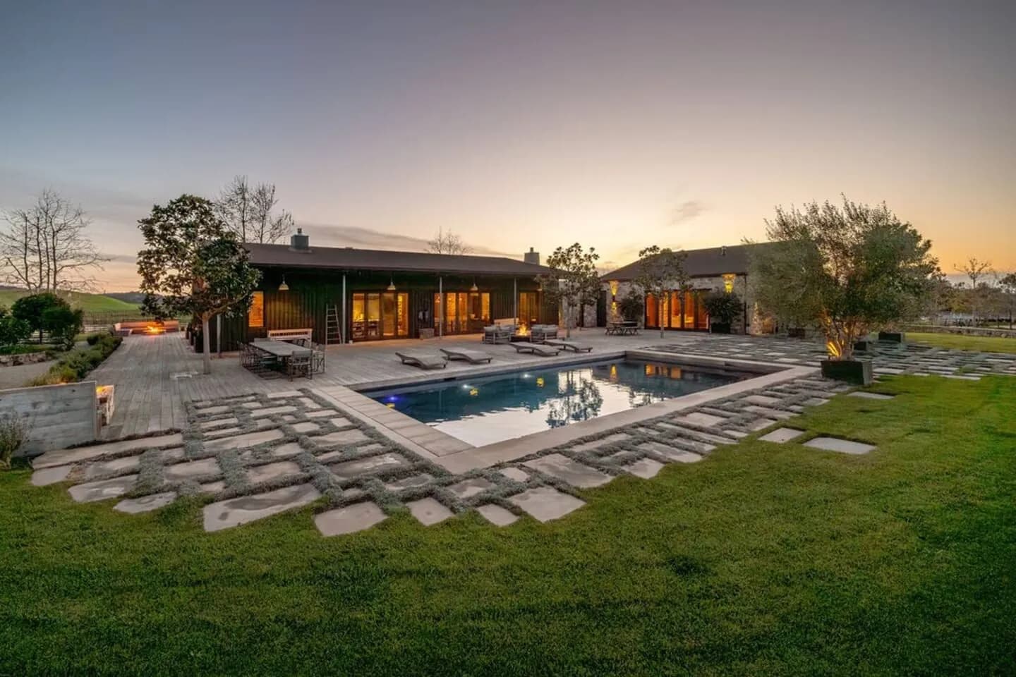 The Vineyard House at Cavalli Estates